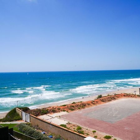 Beachfront Boutique Apartment Herzelia Eksteriør billede