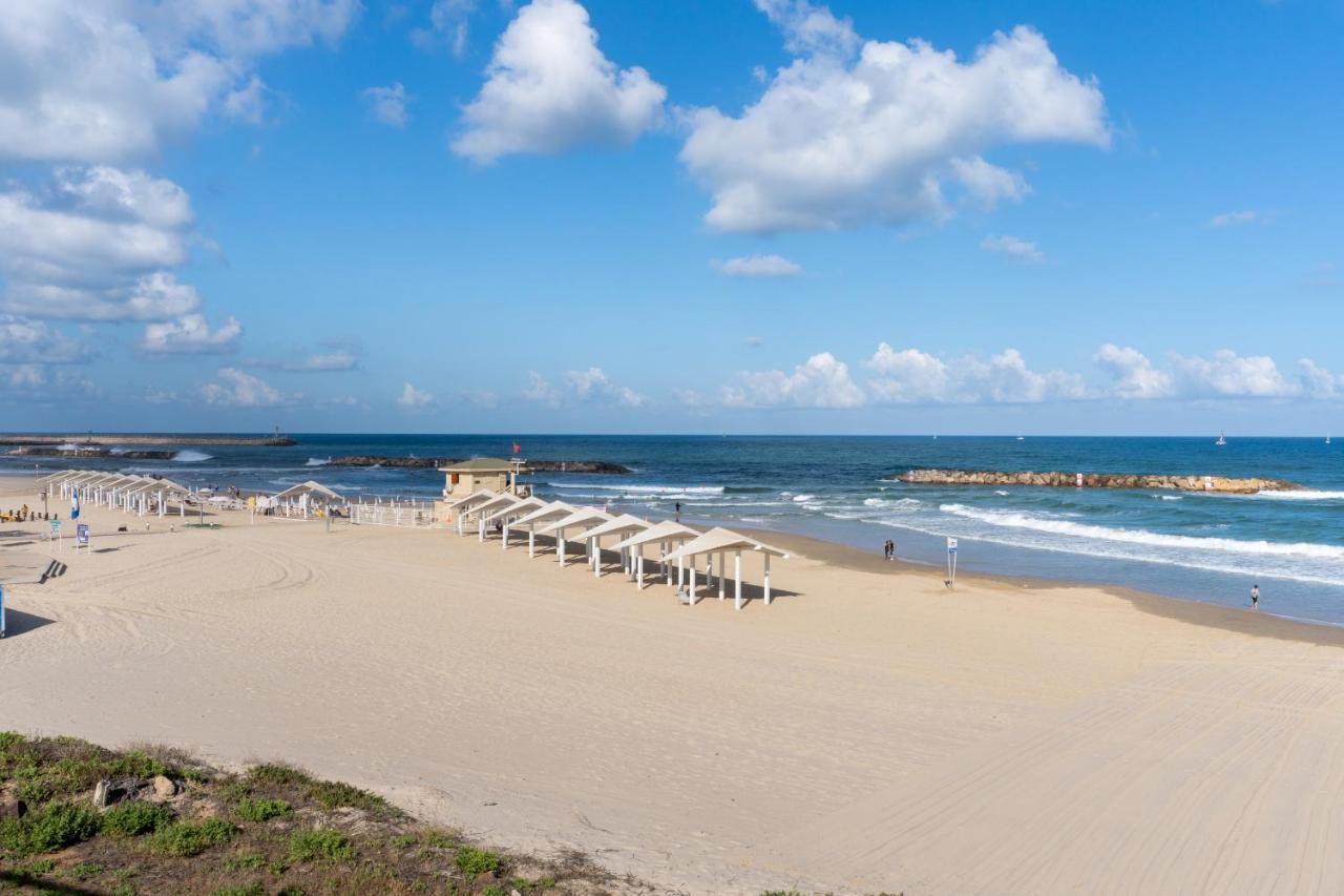 Beachfront Boutique Apartment Herzelia Eksteriør billede