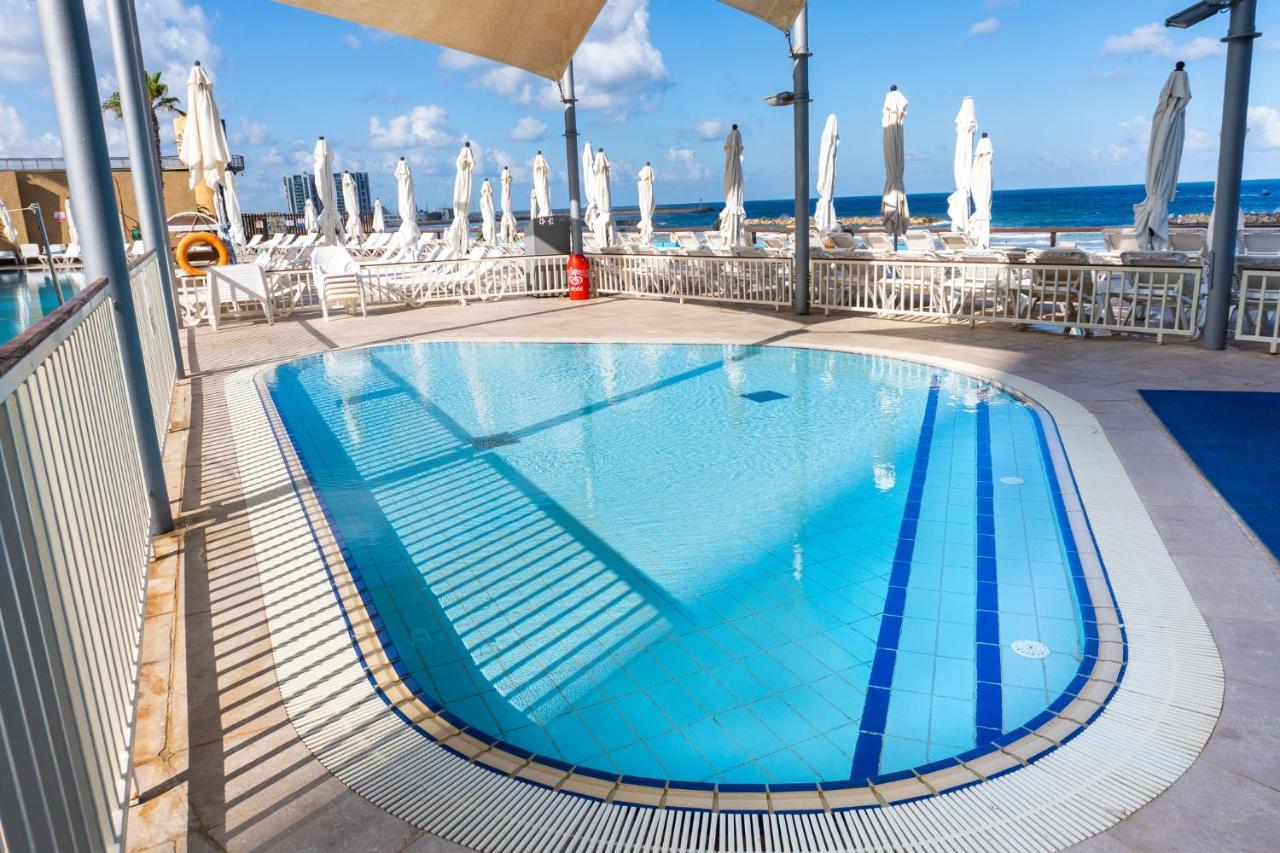 Beachfront Boutique Apartment Herzelia Eksteriør billede